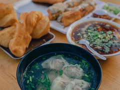 鲜肉馄饨-和众大油条(维明路店)