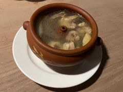 汽锅鸡-缘生态云南菜·野生菌庭院餐厅(华侨城店)