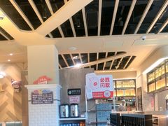 -必胜客(花都百业店)