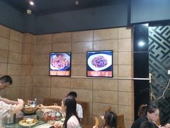 大堂-昱龙大盆牛蛙馆(三兴街总店)