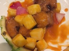 鲜凤梨咕噜肉-茉里粤菜(皇姑万象汇店)