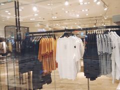 -COS(月星环球港店)