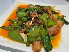 土猪回锅肉-金熊猫川菜餐厅