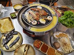 -胡悦里韩式烤肉(芝罘万达广场店)