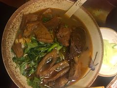 -金杨拉面王小吃面馆·牛三宝面·红烧牛肉粉