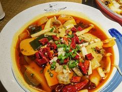特色毛血旺-渝信川菜(西单店)
