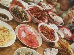 -冶建镜子·老南昌大排档·江西虾王(总店)