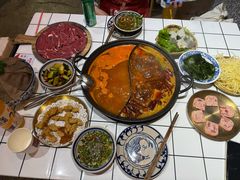 -旧街市鲜货老火锅(大光路店)