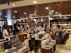 -诚品(信义店)