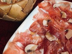 -羽深肉铺 Steak & Wine