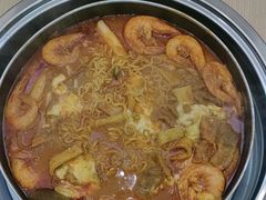 -三清洞摩西韩式年糕火锅(威高广场店)