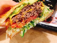 -The Habit Burger Grill 哈比特汉堡(复兴soho店)