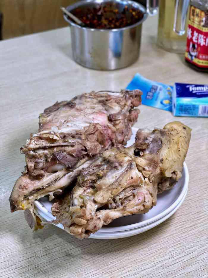 老四季(南市店)-"最爱吃老四季的煮鸡架,面条子一般般吧, .