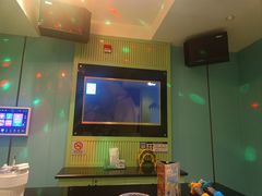 -唯爱KTV聚会餐厅(仙林东城汇店)