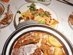 -小凤庭·地道湖北菜武昌鱼·藕汤(38年黄鹤楼店)