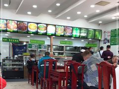 -老回回小吃(百万庄店)