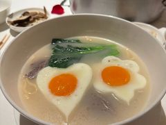 -洋房火锅(上海新天地南北里店)