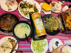 三鲜米线-香巴拉云南餐厅(华莱坞店)