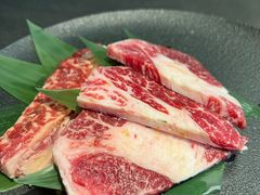 -铭牛烧肉·和牛海鲜自助(高新月牙湖店)