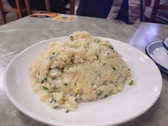 蛋炒饭-四川小胡子海鲜(丁村万人海鲜广场店)