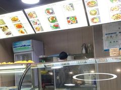 -陇上全荟兰州传统牛肉面(延吉路店)
