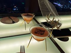 -OZONE 顶楼酒吧(香港丽思卡尔顿酒店)