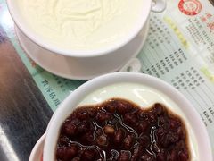 红豆双皮奶-义顺牛奶公司(庇利金街店)