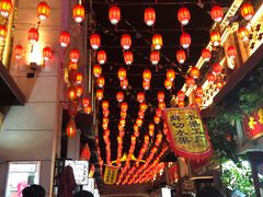 -陈仓老街美食天地