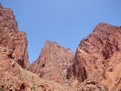 -天山神秘大峡谷