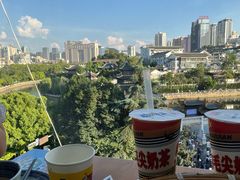 -包整·丝娃娃(一览甲秀楼风景店)