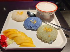 三色香芒糯米飯-新越盏·东南亚料理(捷登都会店)