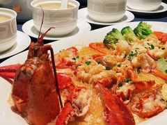 蒜蓉蒸龙虾-维园悦谱·海派家常菜(乌鲁木齐南路店)