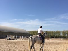 -月河湾马术俱乐部(朝阳店)