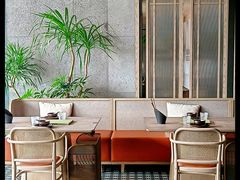 -罗勒家·养生火锅· Bistro(大望路店)