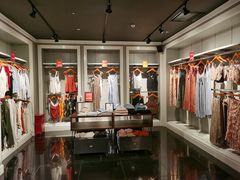 -Abercrombie&Fitch(德基广场店)