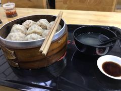 鸡汁汤包-百年尹氏汤包(环球美食荟店)