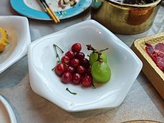 -雍容荟帝王蟹活龙虾展台自助(IFS黑金店)