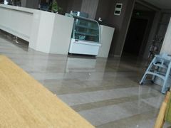 -西安大雁塔科技大学地铁站亚朵酒店