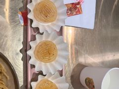 南洋桂香椰奶糕-龍堂蟹黄小笼包(万家丽店)