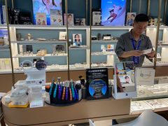 -无界眼镜MaxLess(五角场万达店)