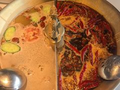 -小龙翻大江文化火锅(宽窄店)