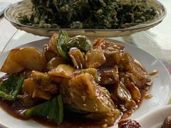 -何适山庄 ·可团建(水长城P2停车场店)