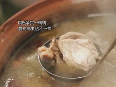 -威邵鸡煲(西华路总店)
