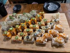 -Green Leaf Sushi l Kitsilano