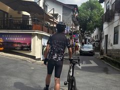 -马灯部落·西湖边的创意山景餐厅(虎跑动物园店)