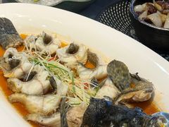 -香山湖渔家大院