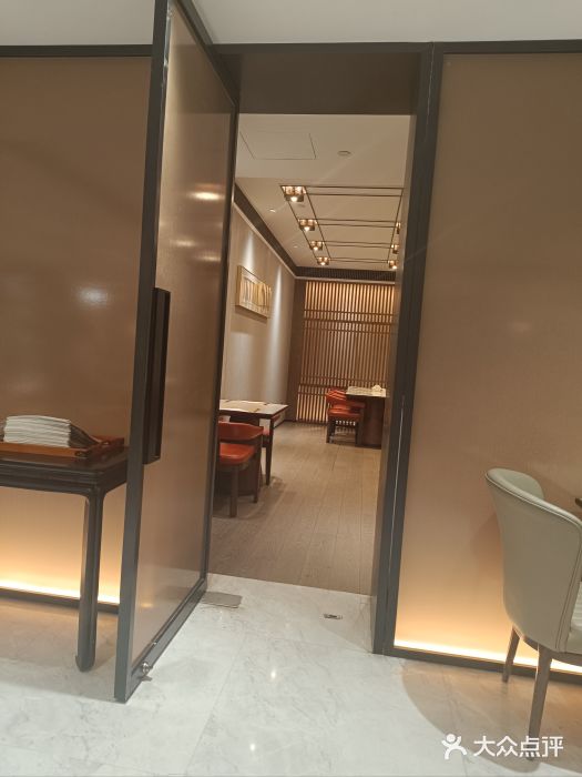 晶丽香榭自助餐(南京大饭店)图片