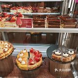 渝州宾馆周边美食，两家面包甜点烘培爆火