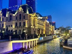 -东港音乐喷泉广场