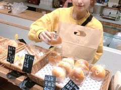 -沁屋面包店(人民东路店)